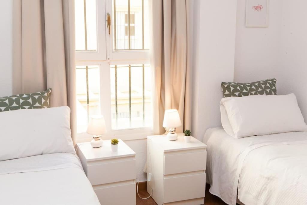 Zona 1 Santa Cruz Parking Privado Apartment Seville Exterior photo
